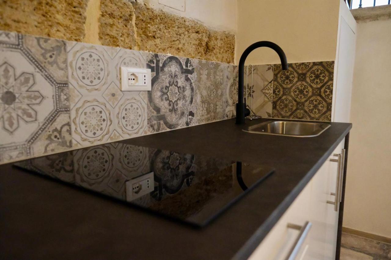 Vico Luxury Room Mesagne Eksteriør bilde
